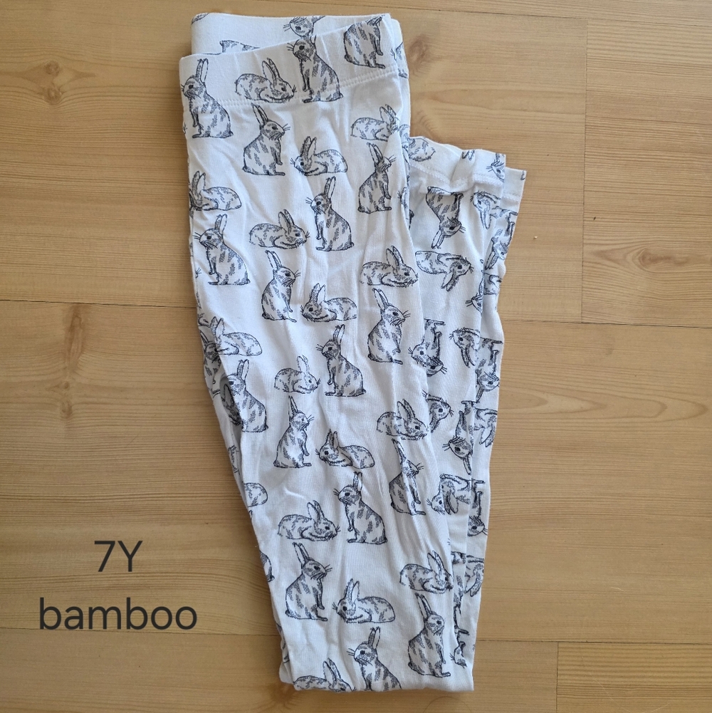 Kate Quinn Bamboo Kids Leggings with Bunny Print - White and Gray 7Y